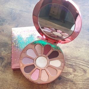 Tarte love,trust,& fairy dust eyeshadow palette